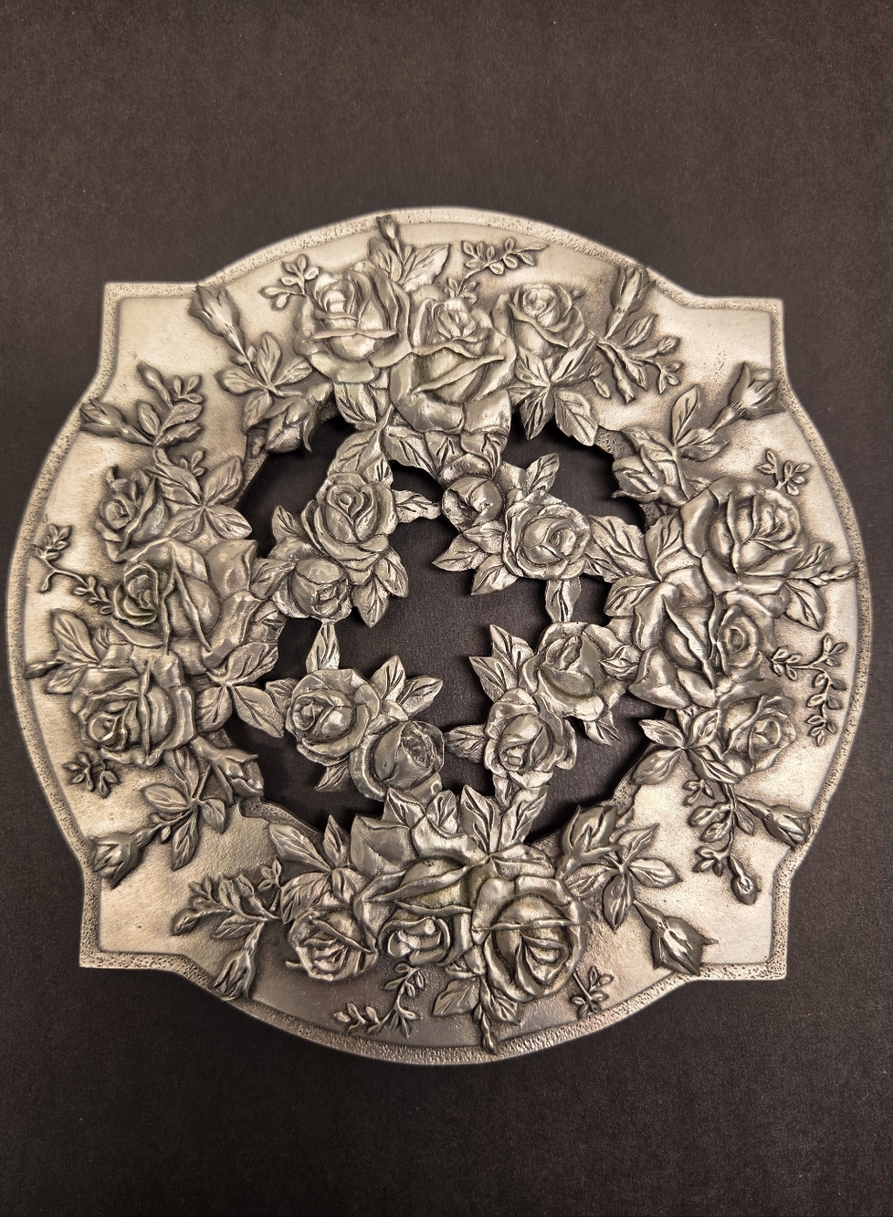 Royal Albert "Old Country Roses" Seagull 1998 Trivet Pewter Wall Hanging Decor